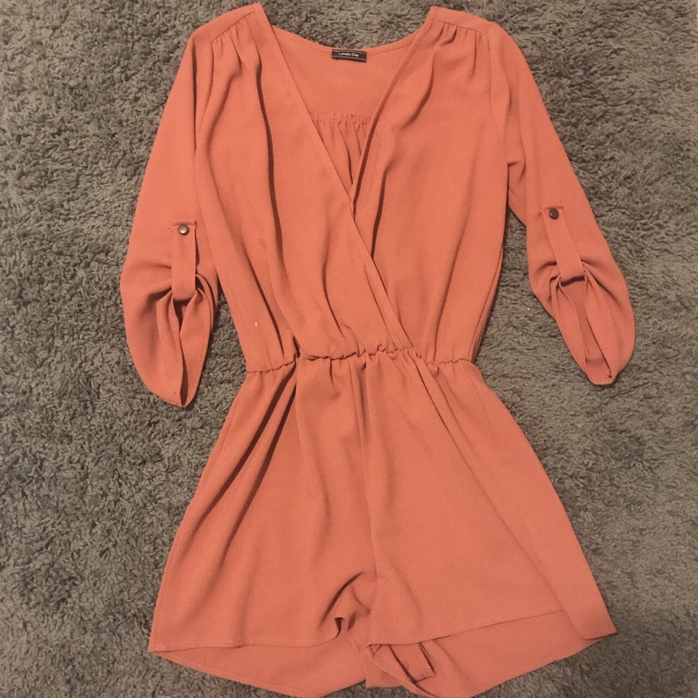 Windsor peachy romper!